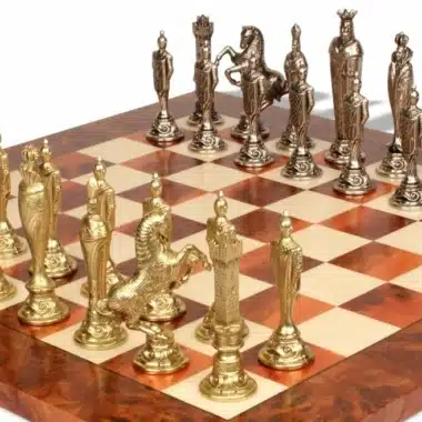 Ensemble Florentine Renaissance Echiquier en Bois d'Orme et de Bruyère & Jeu d'Echecs en Métal