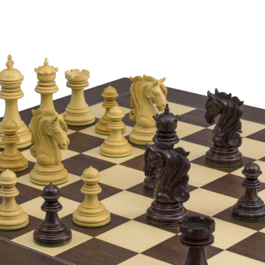 Ensemble Porte du Roi Echiquier en Bois d'Erable & Jeu d'Echecs en Bois de Rose