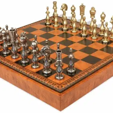 Alternative view of Ensemble Oriental Echiquier en Similcuir avec Rangement et Pièces d'Echecs en Métal Filigrane