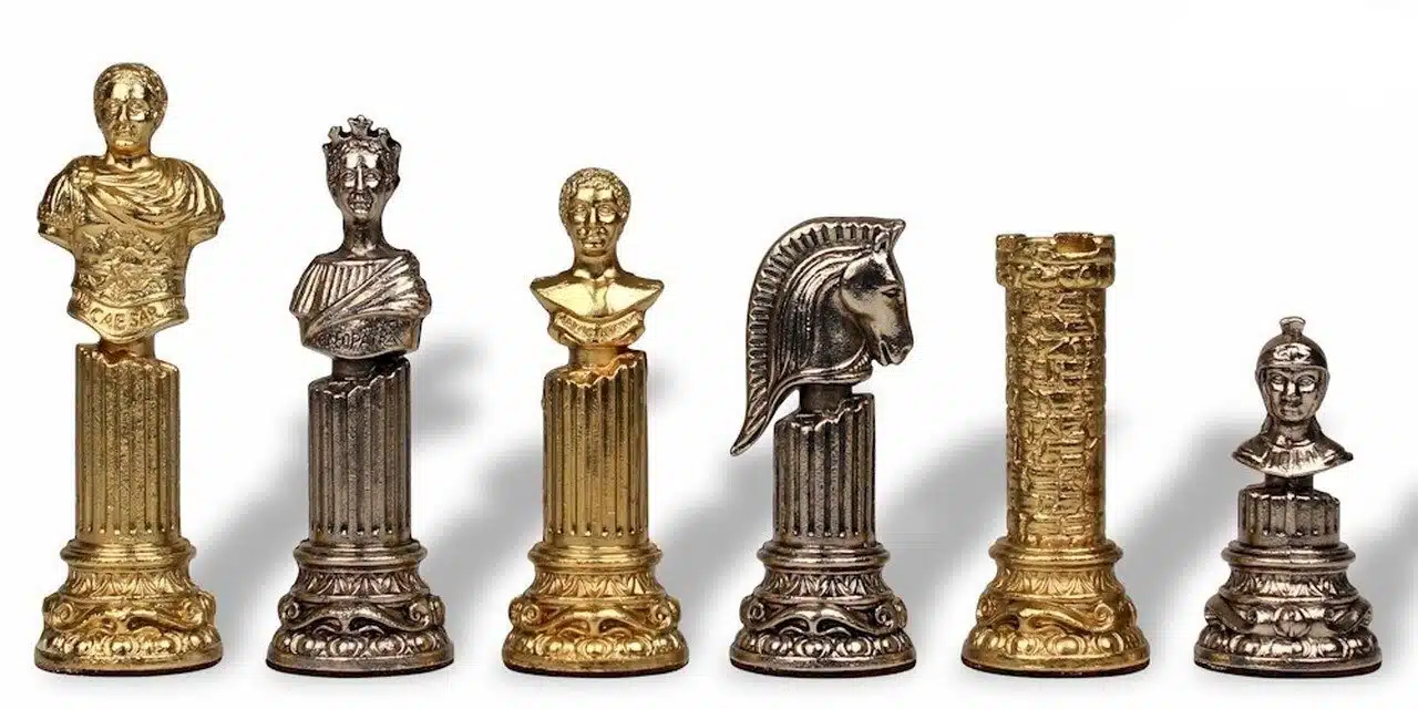 Détail des pièces Empire Romain VIII dorées et argentées, roi, dame, cavalier, tour