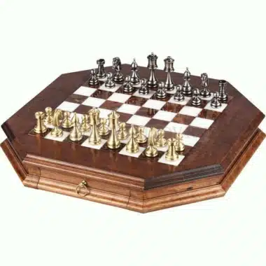 Ensemble Perse Supérieur Echiquier Octogonal en Bois Massif avec et Tiroir de Rangement, Plateau en Albâtre & Jeu d'Echecs en Laiton