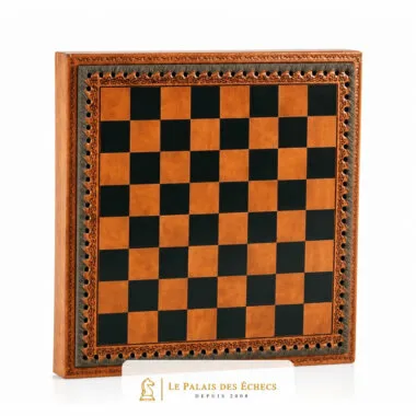 Échiquier Samourai III fermé, bordure en cuir gravée et motifs décoratifs