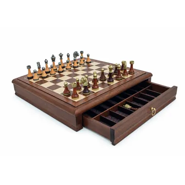 Ensemble Classic XIV avec échiquier en noyer et tiroir de rangement ouvert