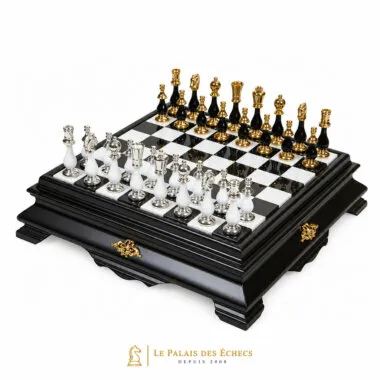 Ensemble complet échiquier sur pied noir et blanc, pièces or et argent