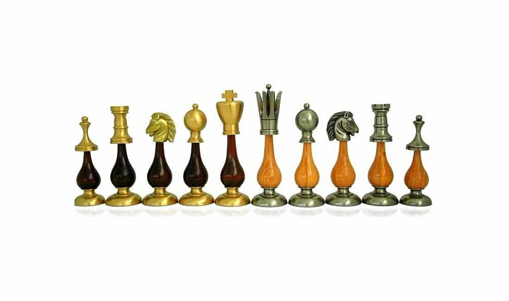 Ensemble "Giant Oriental Haut de Gamme" Echiquier en Bois d'Orme et de Bruyère Laqué & Jeu d'Echecs en Laiton et Bois Massif