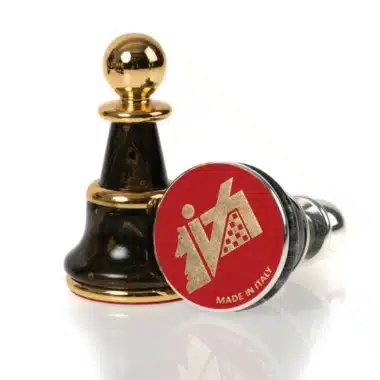 Ensemble Staunton Fantasy XL 2 Echiquier en Cuir Véritable & Jeu d'Echecs en Laiton et Bois Plaqué Or et Argent – Image 12