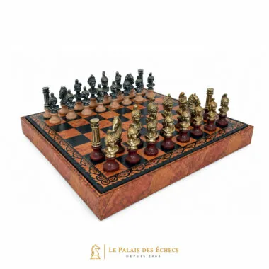 Ensemble "Bustes Romains" Echiquier en Similicuir & Jeu d'Echecs en Bois et en Métal Massif