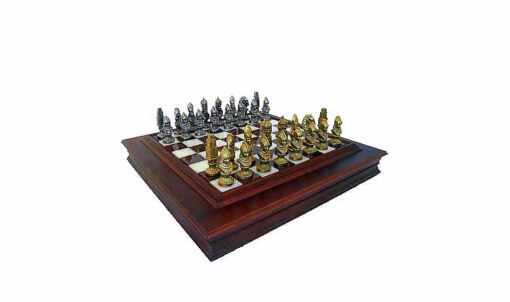 Ensemble "Moncada" Echiquier en Bois Massif, Plateau en Albâtre de Toscane & Jeu d'Echecs en Métal