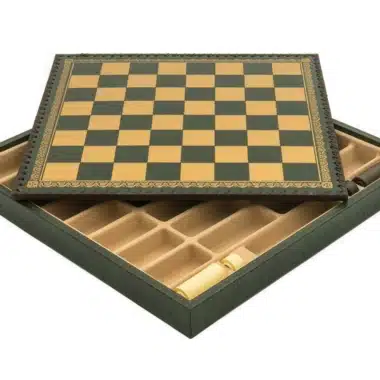Coffret de rangement en similicuir vert, échiquier ouvert montrant les compartiments