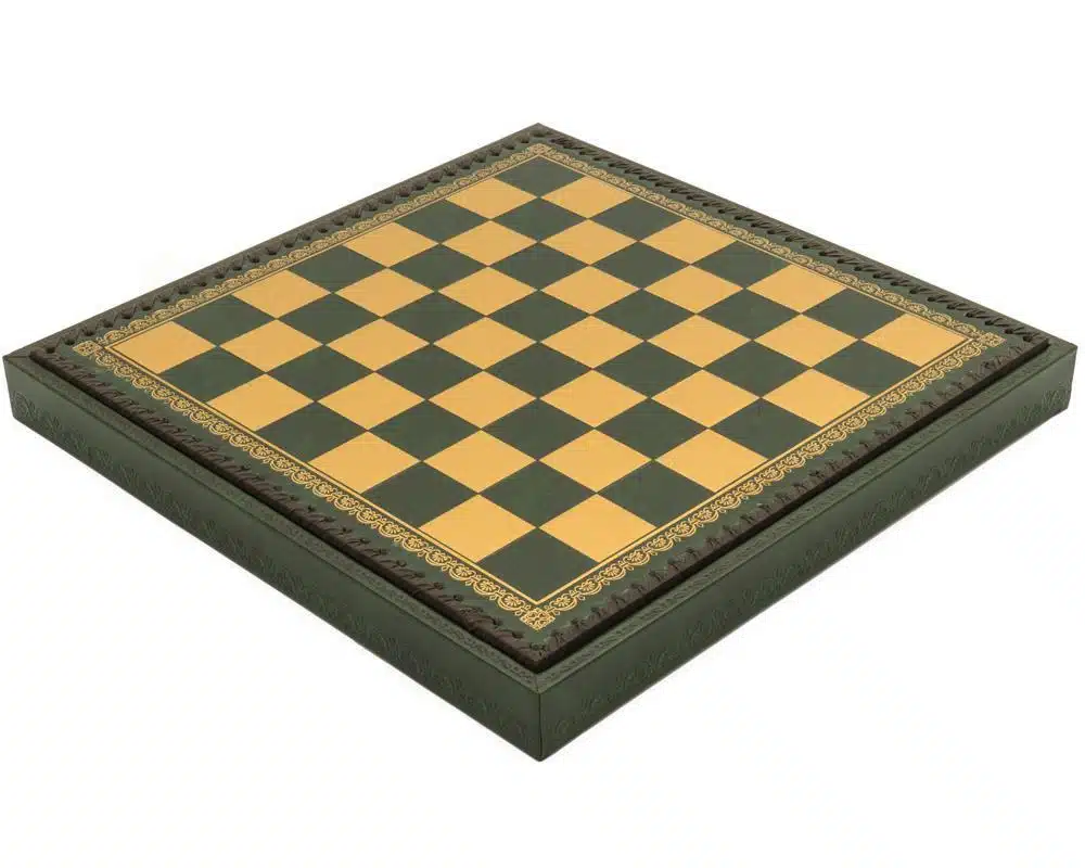 Ensemble Camelot Roi Arthur XIII Echiquier avec Rangement et Jeu d'Echecs en Métal – Image 16