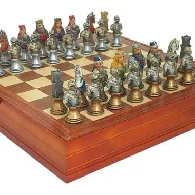 Ensemble Buste Médieval Echiquier en Bois d'Erable et de Noyer & Jeu d'Echecs Résine Peint à la Main