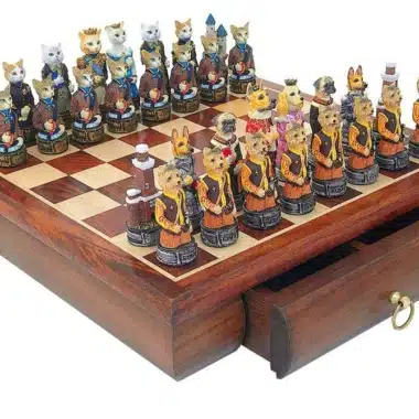 Ensemble Chiens et Chats Echiquier en Bois de Rose avec Tiroir de Rangement & Jeu d'Echecs en Résine Peint à la Main