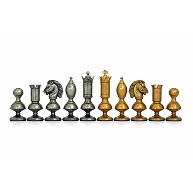 Pièces d'échecs en laiton argenté et doré, détail des deux camps