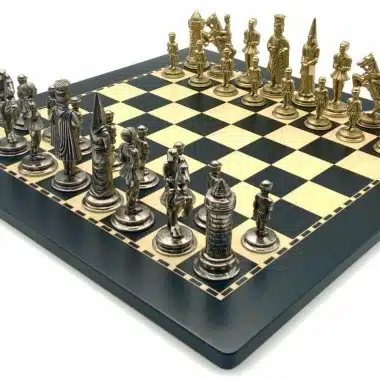 Ensemble Camelot Roi Arthur XI Echiquier en Bois et Figurines en Métal