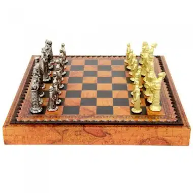 Ensemble Médieval Echiquier en Similicuir & Jeu d'Echecs en Métal Massif