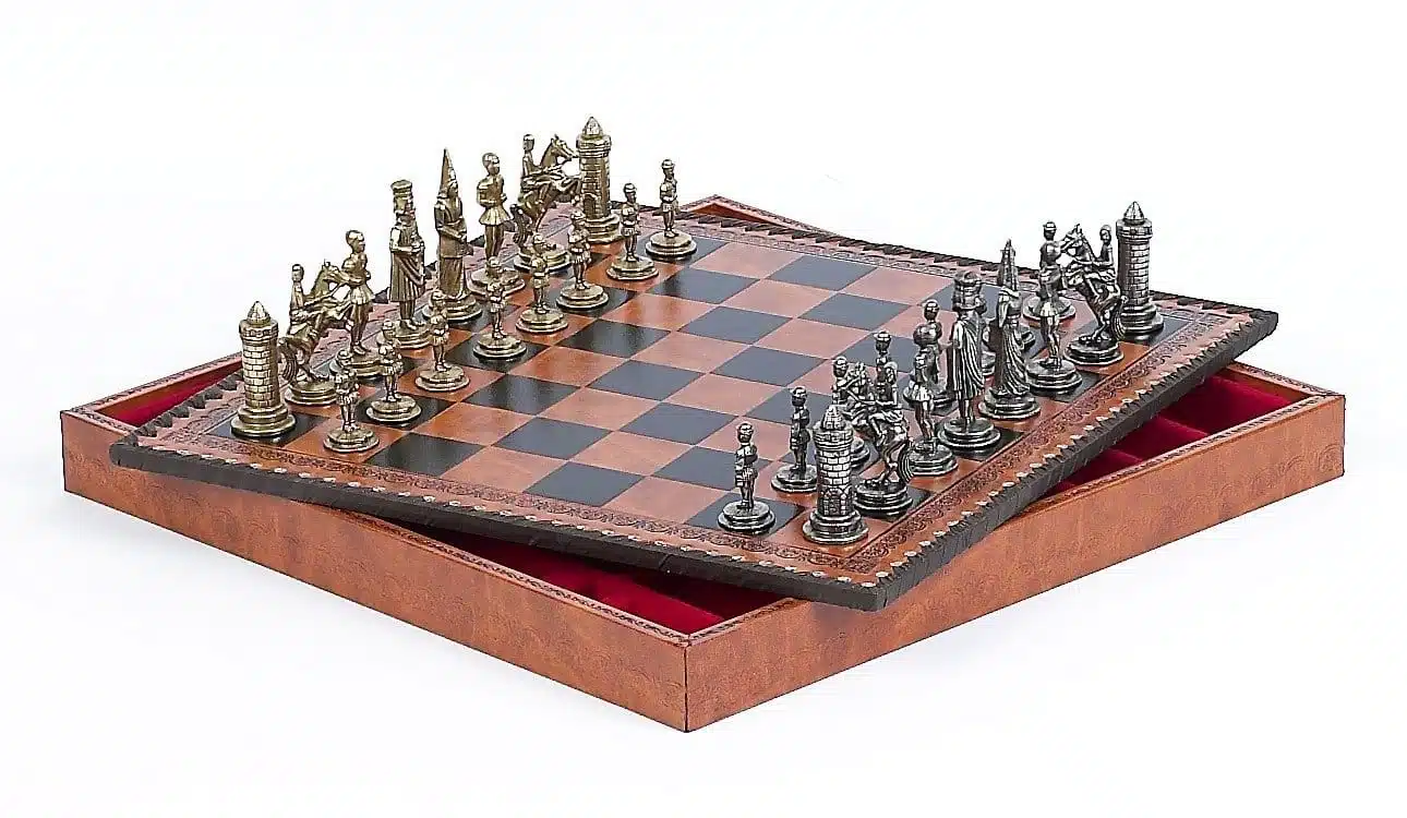 Ensemble Camelot Roi Arthur XII Echiquier avec Rangement et Jeu d'Echecs en Métal – Image 2