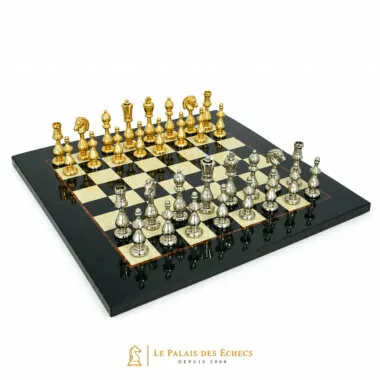 Ensemble "Arabic Style" Echiquier en Bois d'Erable et Jeu d'Echecs en Métal Plaqué Or et Argent