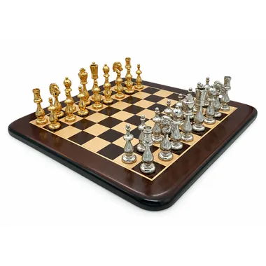 Ensemble Arabic Style VI, pièces plaquées or et argent sur échiquier bois de rose