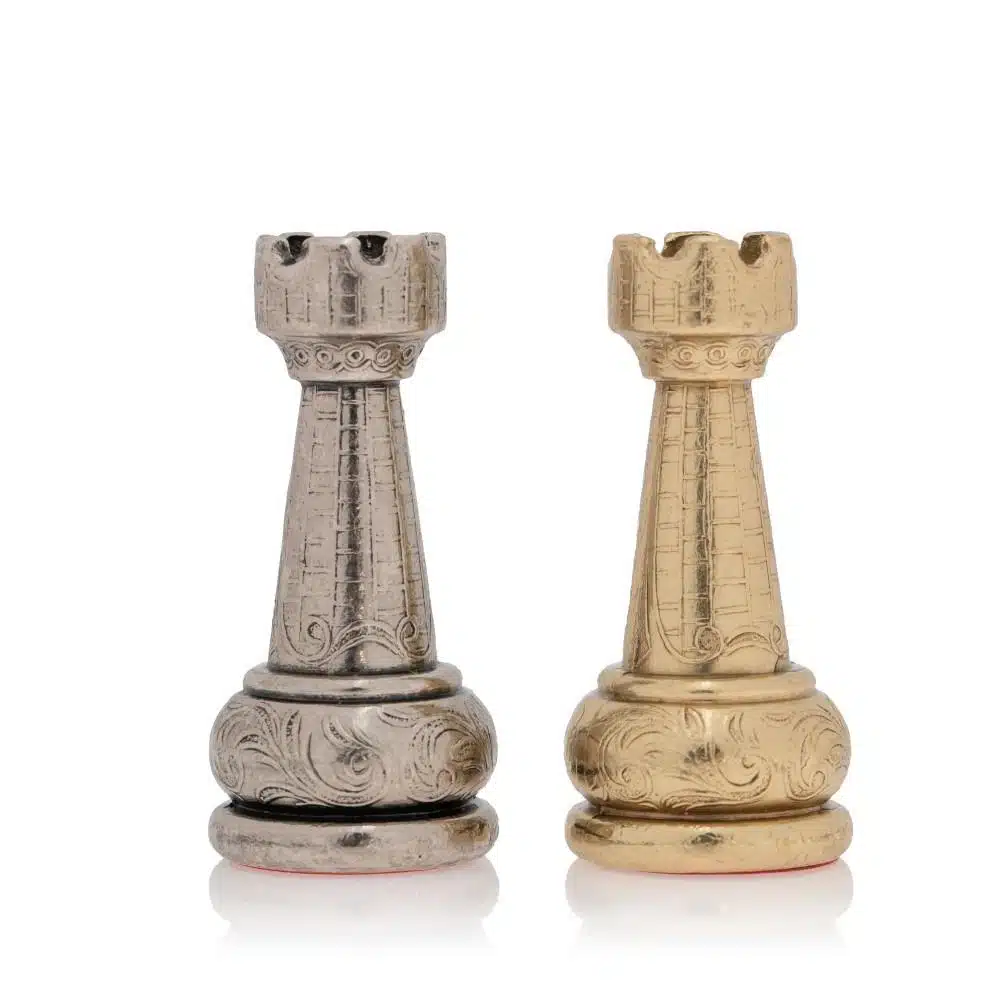 Ensemble Flowered IIII Echiquier en Cuir Véritable et Jeu d'Echecs en Métal – Image 16