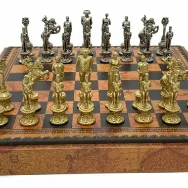 Alternative view of Ensemble Napoleon Echiquier en Similicuir Ancien Monde avec Rangement & Jeu d'Echecs en Métal Massif