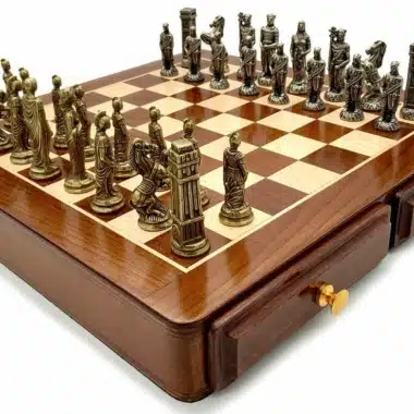 Romains vs Barbares V Echiquier avec Deux Tiroirs de Rangement et Jeu d'Echecs en Métal