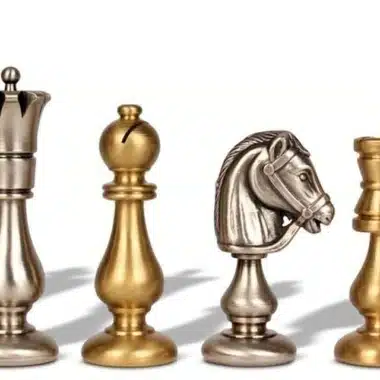 Jeu d'Echecs "Oriental" en Laiton Massif