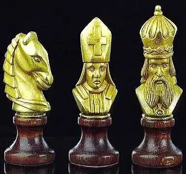 Jeu d'Echecs "Moncada" en Bois et en Métal