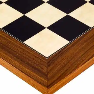 Echiquier En Bois d'Erable et Bordure en Racine de Palissandre