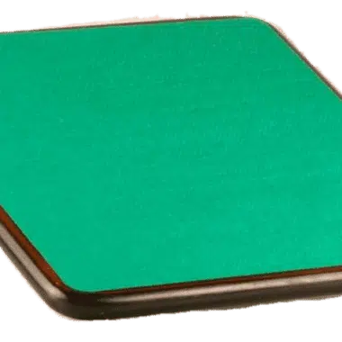 Ensemble Arabic Style VI Echiquier en Bois de Rose et d'Erable et Jeu d'Echecs en Métal Plaqué Or et Argent – Image 10
