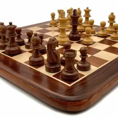 Ensemble Classic XII Echiquier en Bois de Rose Doré et Erable & Jeu d'Echecs en Bois de Rose Doré – Image 2