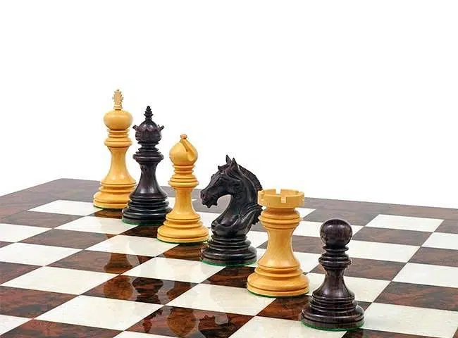 Ensemble Garvi Luxe Echiquier en Racine de Noyer Foncé Laqué & Jeu d'Echecs en Bois de Rose – Image 7