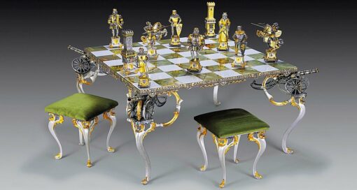 Ensemble XL "Mediéval" Table d'Echiquier carré et Jeu d'Echecs en Bronze, Onyx et Or 24 Carats