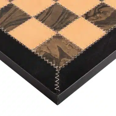 Ensemble Staunton Fantasy XL 2 Echiquier en Cuir Véritable & Jeu d'Echecs en Laiton et Bois Plaqué Or et Argent – Image 22