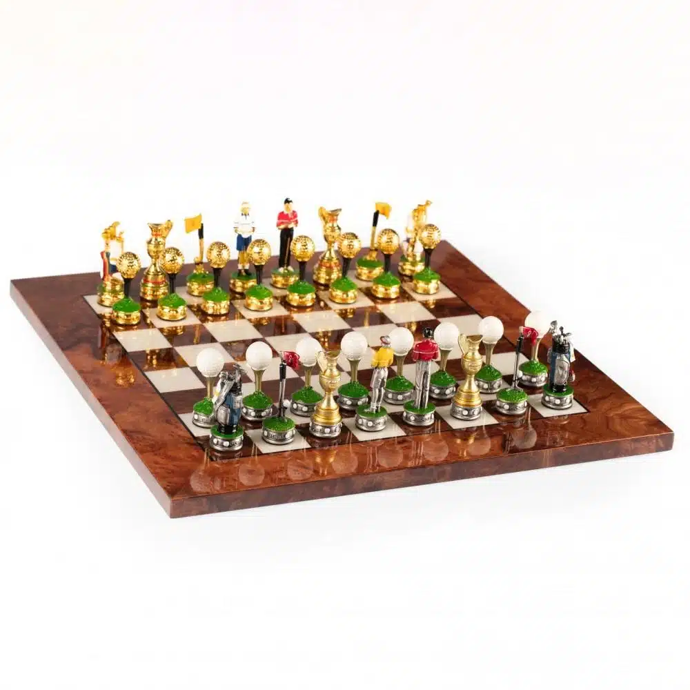 Ensemble Golfeur Echiquier en Bois d'Orme et de Bruyère Laqué & Jeu d'Echecs en Etain