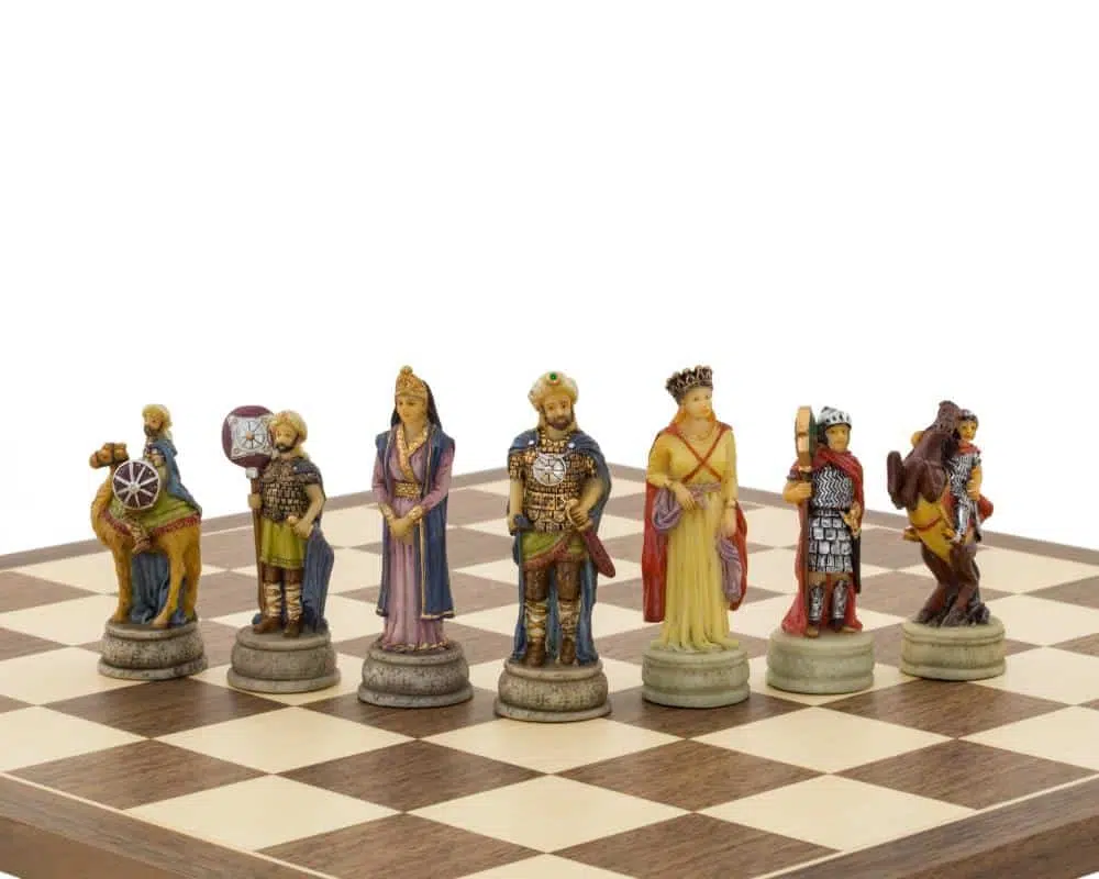 Jeu d'Echecs en Résine Empire Byzantin vs Califats Arabes – Image 7