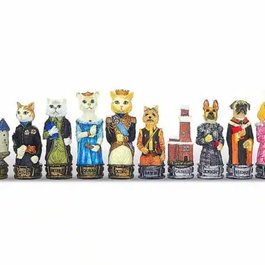 Ensemble "Chiens et Chats " Echiquier en Bois de Rose avec Tiroir de Rangement & Jeu d'Echecs en Résine Peint à la Main