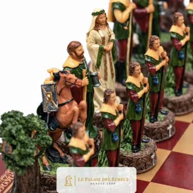 Pièces d'échecs Robin des Bois en détail, cavalier à cheval et dame couronnée
