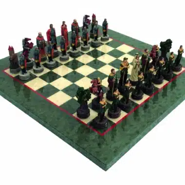 Ensemble Robin des Bois II Echiquier en Bois d'Erable et de Bruyère & Jeu d'Echecs en Résine Peint à la Main