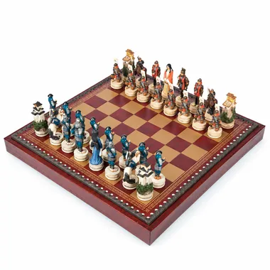 Ensemble Samouraï : échiquier en similicuir et pièces en résine peinte, vue d'ensemble