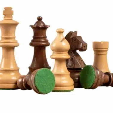 Ensemble Jeu d'Echecs Débutant II en Bois d'Acacia et Echiquier en Bois de Noyer – Image 10