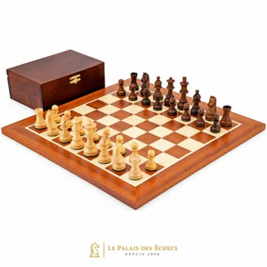 Ensemble Championship complet avec échiquier acajou et érable, pièces en bois de rose doré