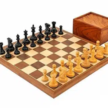Ensemble "Competition Compact" Echiquier en Bois d'Erable et de Noyer, Jeu d'Echecs en Bois & Coffret de Rangement en Bois de Rose Doré