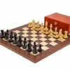 Ensemble "Windsor" Echiquier en Racine de Palissandre et Placage d'Erable, Jeu d'Echecs en Bois d'Ebène et Buis et Coffret en Placage de Racine