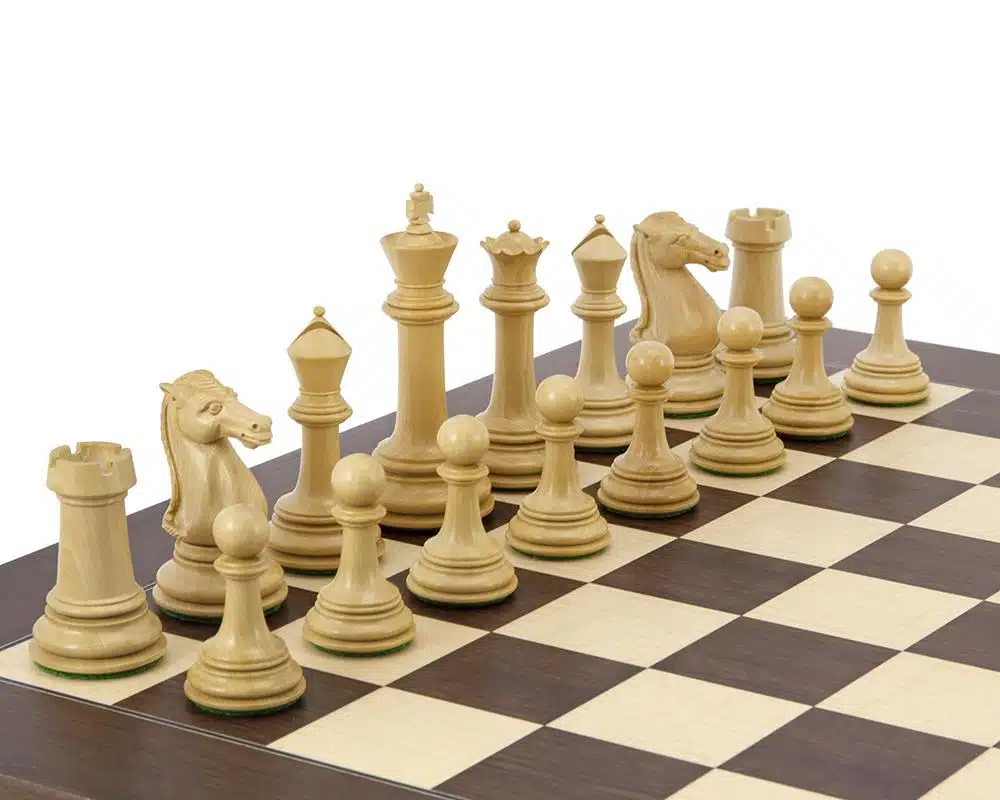 Ensemble Parthenon II Echiquier en Bois de Rose et Erable & Jeu d'Echecs en Bois d'Ebène – Image 3