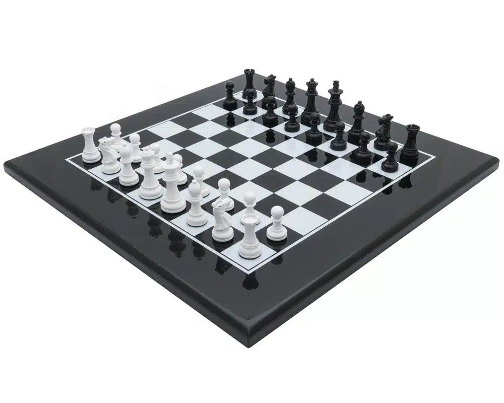 Ensemble Jeu d'Echec Bicolore Noir et Blanc Moderne en Bois