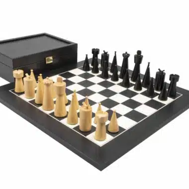 Ensemble Art Deco complet avec échiquier noir et blanc et coffret en wengé