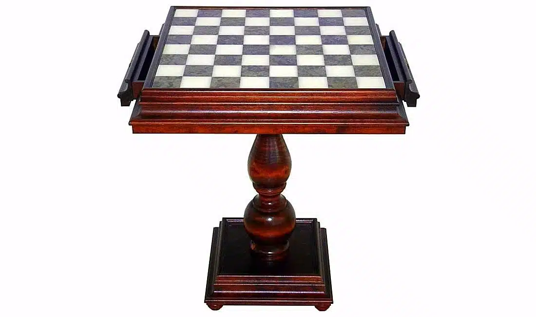 Ensemble "Staunton Haut de Gamme" Table et Jeu d'Echecs en Bois d'Hêtre et Marbre de Carrare et Albâtre & Bois et Laiton Massif Plaqué Or et Argent