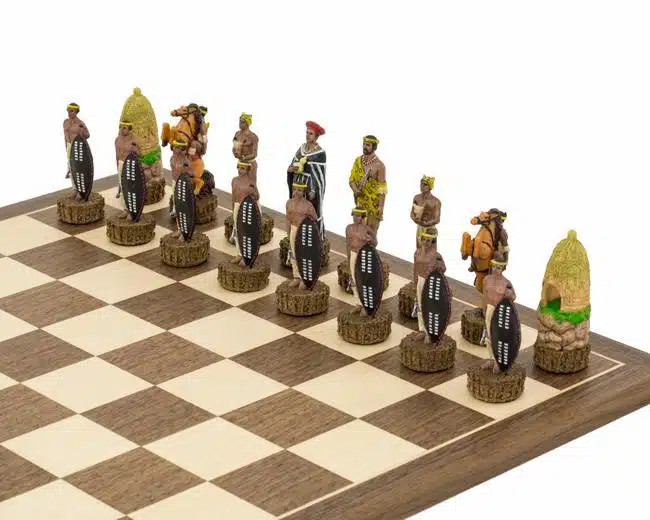 Jeu d'Echecs en Résine "Guerre Anglo-Zouloue"