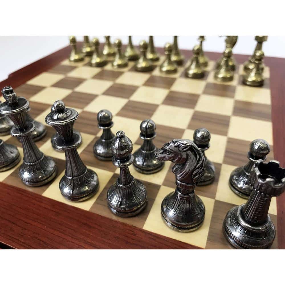 Pions de jeu d'échec en bois - Moinat SA - Antiquités décoration