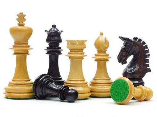 Jeu d'Echecs "Chevalier" en Bois de Rose et Buis